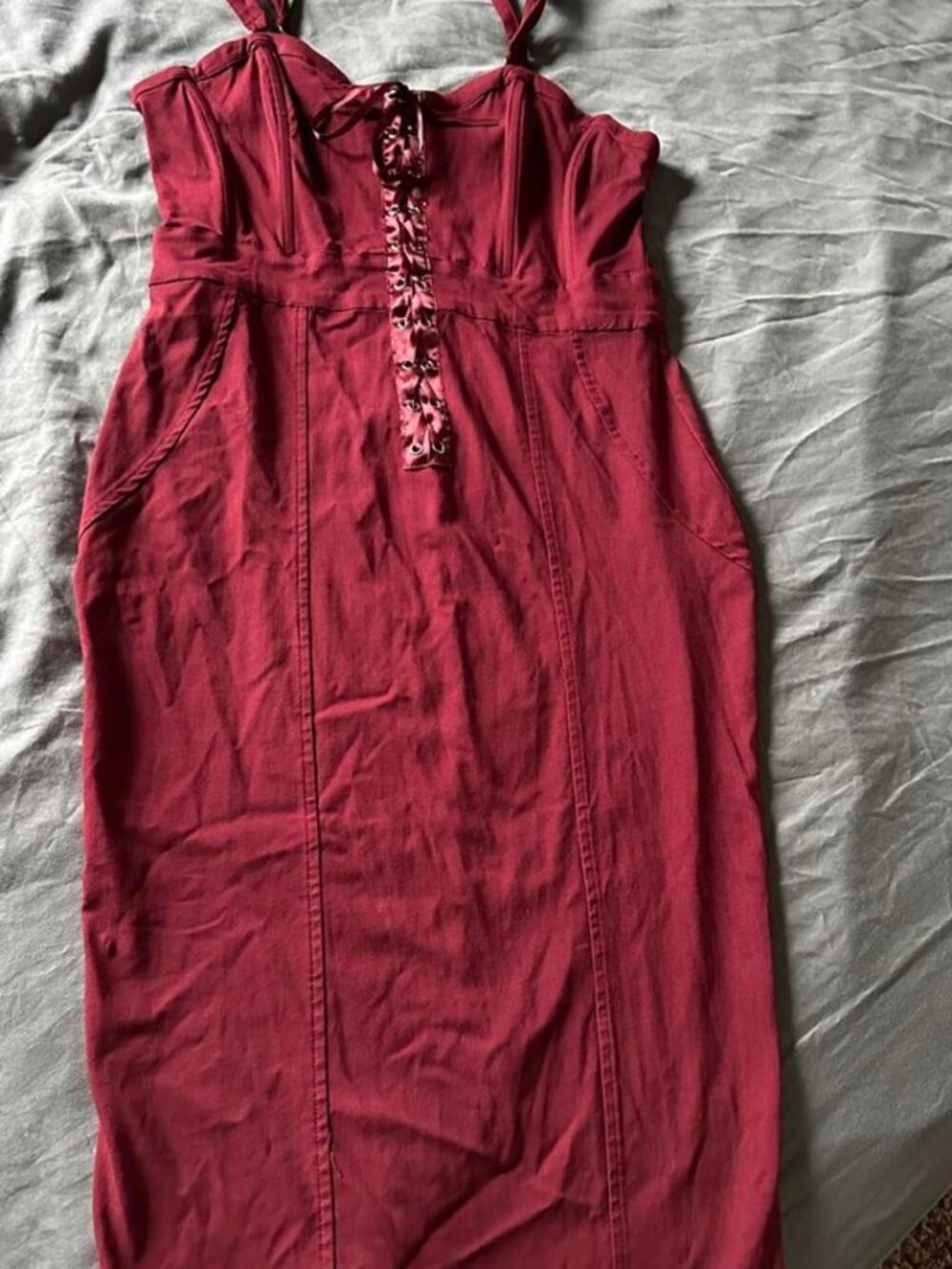 Unique Vintage Women's Burgundy and Red Dress